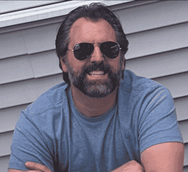 Expert home builder showcasing quality construction and craftsmanship.